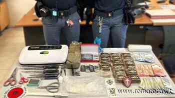 Nasconde droga nello stesso appartamento in cui l'anno scorso era finito in manette il fratello