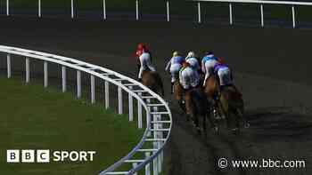 Race voided as stalls stranded on track