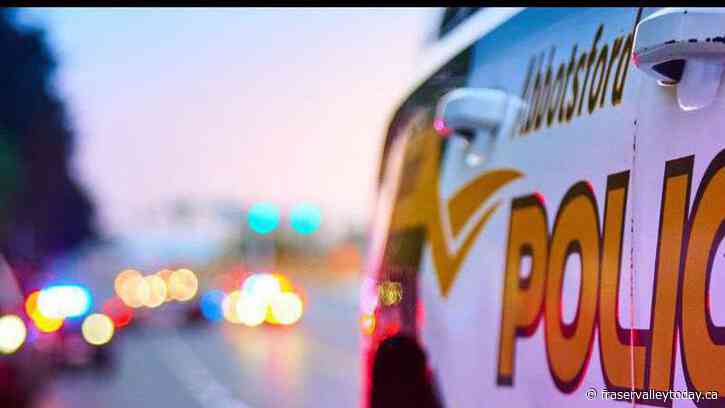 Broken gas line closes Townshipline Road in Abbotsford