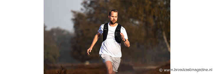 KRO-NCRV dj Wijnand Speelman rent van Hilversum naar Zwolle voor 3FM Serious Request