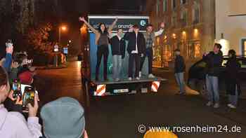 „Es gibt nur ein Gas: Vollgas“: Faschingsstart mit dem neuen Prinzenpaar in St. Wolfgang