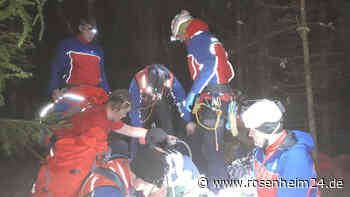 Einheimischer rutscht in Bayerisch Gmain Steilhang hinunter - Kopf voraus