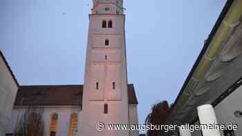 Weil der Putz bröckelt, wird der Kirchturm von St. Martin rundum erneuert