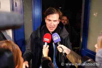 LIVE Stemming over akkoord in Gent. Vooruit verrast met nieuwe schepenen, spanning bij Open VLD en Groen: “Ik wacht het oordeel af”