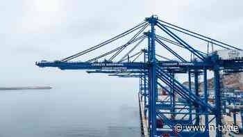 Platz für 15 Containerschiffe: Chinas Megahafen in Peru ist "praktisch fertig"