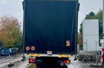 POL-VDMZ: A63 - Kleintransporter in enormer Schieflage