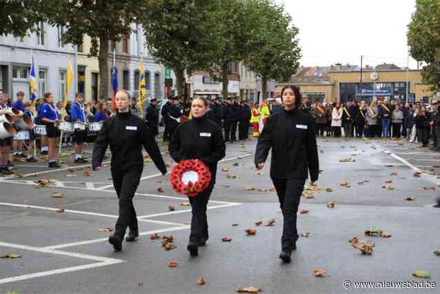 Leerlingen kleuren herdenkingsplechtigheid