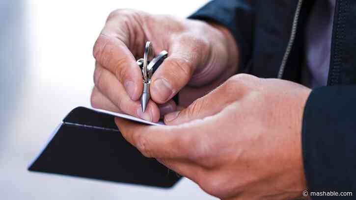 The inkless ForeverPen is like a spy tool — and just $24