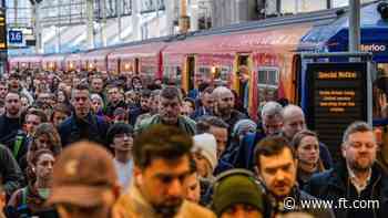 UK wage growth steadies as hiring stalls