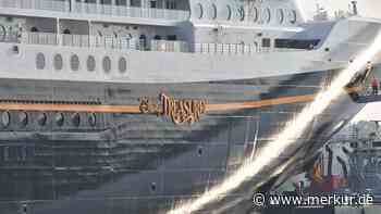 Boot gerät in Bermuda-Dreieck in Seenot: Disney-Kreuzfahrtschiff eilt zur Rettung