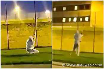 Man schiet pakketjes over gevangenismuur met grote katapult: onderzoek geopend