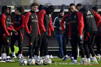 Plots opvallende aanwezige op training van Rode Duivels, daags voor wedstrijd tegen Italië