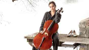 "Berührend und mitreißend": Raphaela Gromes spielt Dvořák - und spendet alles der Ukraine