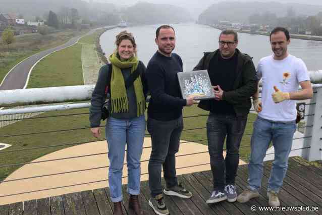 Riemst verwijdert 58.740 tegels in strijd tegen verharding en is daarmee tweede beste gemeente van Vlaanderen