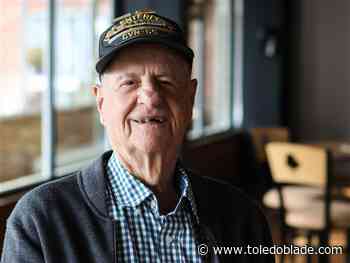 Flag City Honor Flight takes 2,000th veteran to nation's capital