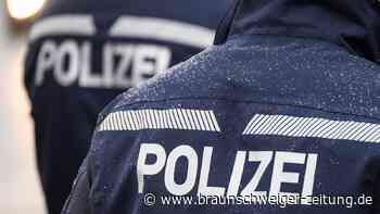 Helmstedt: Unbekannte brechen zwei Firmenwagen auf