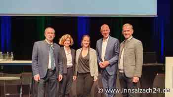 Zu wenig oder zu viel Klimaschutz? Debatte mit Hubert Aiwanger im Zukunftsforum Altötting