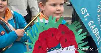 Scouts and cubs 'seriously impress' commander at Remembrance parade