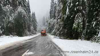 Räumfahrzeuge? Check! Streusalz? Check! Winterausrüstung? Check! Es geht los!