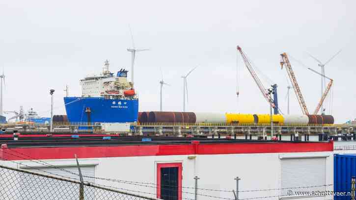 Tweede schip met monopiles voor windpark Thor