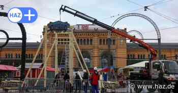 Weihnachtsmarkt Hannover: Roncalli baut vorm Hauptbahnhof schon auf