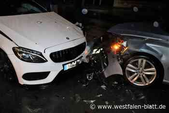 Beim Abbiegen in Brakel Gegenverkehr übersehen: 70.000 Euro Schaden