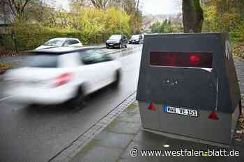 Beschmiert, gefürchtet, erfolgreich: der Blitzer-Anhänger im Kreis Höxter