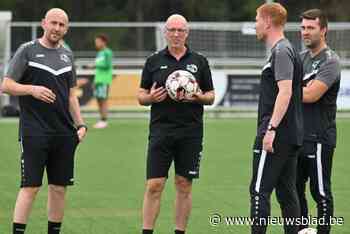 Gino Pauwels maakt zich met KVV Zelzate op voor topper tegen ploeg in vorm Olsa Brakel: “Op kwalitatief vlak zijn beide teams aan elkaar gewaagd”