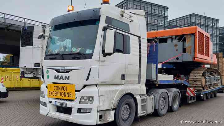 Waterpolitie stopt onveilige vrachtwagencombinatie