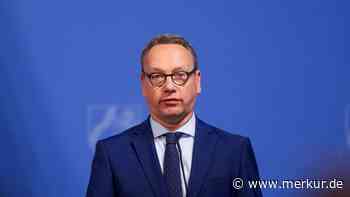 Minister startet Besetzung für hohes Richteramt neu