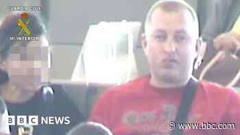 Prosecutors ask for life sentence over gun murder