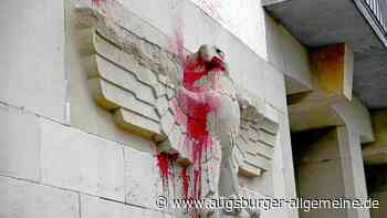 Erneuter Anschlag auf Reichsadler am Finanzamt in Ulm