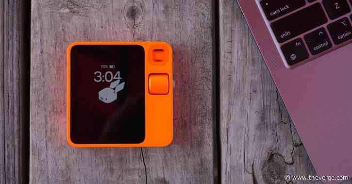 The Rabbit R1 now lets you remake its whole interface