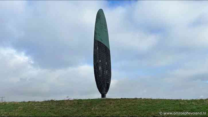 Lelystad - Koperdieven plukken kunstwerk De Tong op Knardijk nog verder kaal