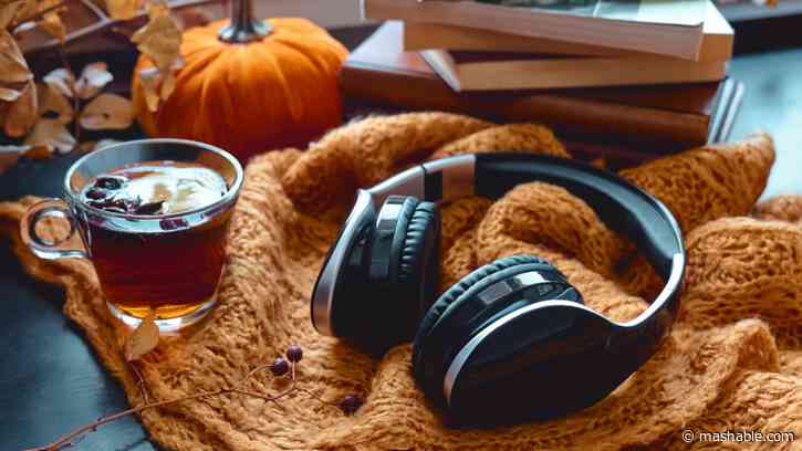 Grab free audiobooks on Stuff Your Earbuds Day