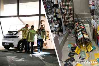 Auto rijdt winkel binnen in Hasselt: “Gelukkig geen gewonden”