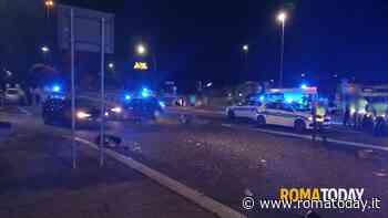 Incidente a Roma: morta studentessa di 21 anni sbalzata fuori dall'auto dopo scontro con altra vettura