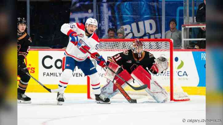 Hitmen turn into road warriors, scoring season-high 7 goals in 7-2 win over Chiefs in Spokane