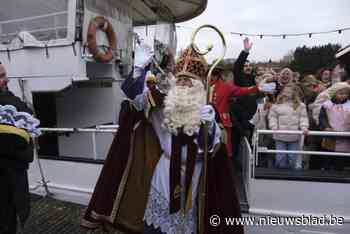 Sinterklaas feestelijk  verwelkomd: “Geen stoute kinderen”