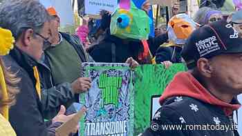 Climate Pride, a Roma sfila il corteo per la "transizione ecologica"