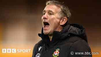 Wrexham aim to close gap & top v bottom in League Two