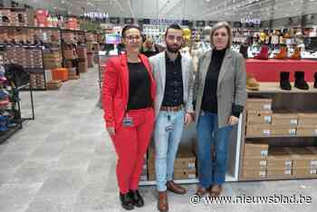 Vernieuwde winkel Chaussea in winkelcentrum Breebos geopend