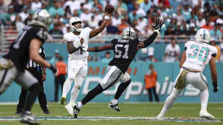 How to watch Raiders vs. Dolphins online