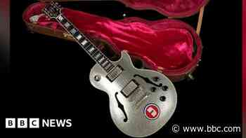 Noel Gallagher's 'favourite' guitar sells for £226k
