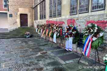 Erneute Farbattacke auf Historisches Rathaus