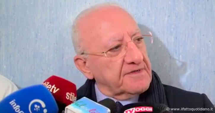 Autonomia, lo sfottò di De Luca alla Lega: “Sta esultando per un paziente morto in un intervento chirurgico perfettamente riuscito”