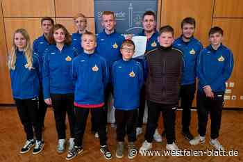 Sportlerehrung durch Showprogramm aufgelockert