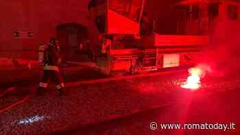 "Paura" in galleria, si sente male un tecnico dopo un incendio. Intervengono i vigili del fuoco