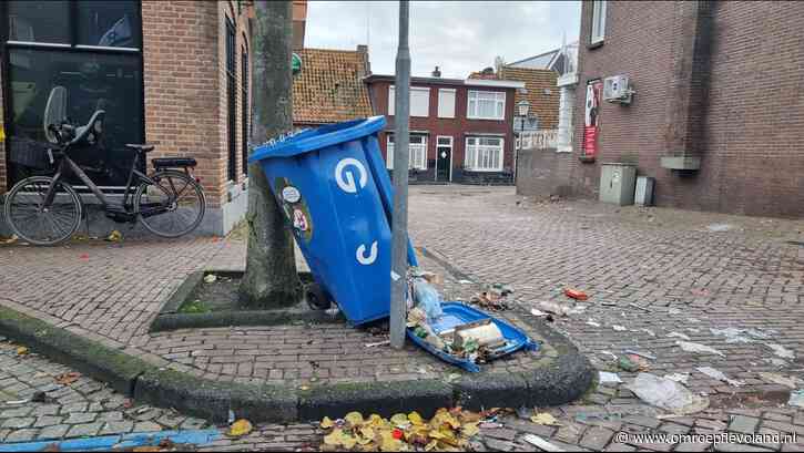 Urk - Twee aanhoudingen voor jeugdoverlast na Sinterklaasintocht: 'Waar zijn we mee bezig?'