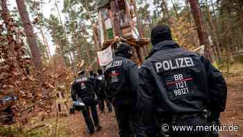 Polizei-Einsatz im Tesla-Protestcamp geht am Dienstag weiter